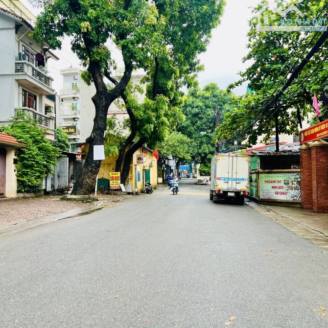 [Chủ cần bán gấp] Nhà Hồ Tùng Mậu –Lô góc - phân lô – vỉa hè – ô tô vào nhà – giá 15.2 tỷ - 2