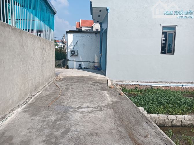 Nhìn 1tỷ 🚘 ô tô đỗ cửa 👉 tự nhiên -thường tín - 2