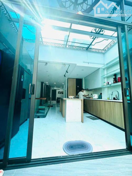 NHÀ THANG MÁY FULL NỘI THẤT - HIẾM CÓ KHÓ TÌM TẠI ĐẤU GIÁ LÒ GẠCH CỰ KHÊ, 68M2 GIÁ 13 TỶ - 2