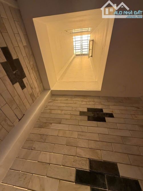 BÁN NHÀ QUẬN 7, KHÔNG BỊ QUY HOẠCH, 2 TẦNG, 4x14M, HUỲNH TẤN PHÁT - 2