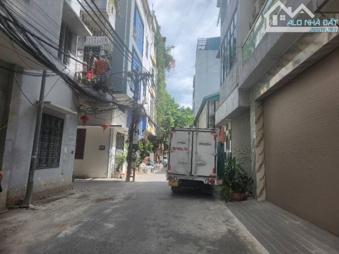 Tô Hiệu 68m mt5m ôtô tránh,vào nhà,xây CCMN,KD VP,ở an sinh tuyệt vời - 2