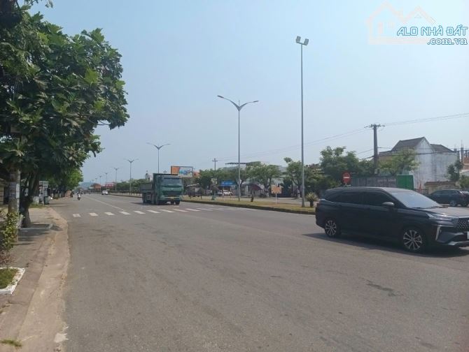 🎉🎉BÁN NHÀ MẶT TIỀN ĐƯỜNG TRẦN HƯNG ĐẠO  KHU VỰC ĐIỆN NGỌC GIÁP RANH ĐÀ NẴNG - 2