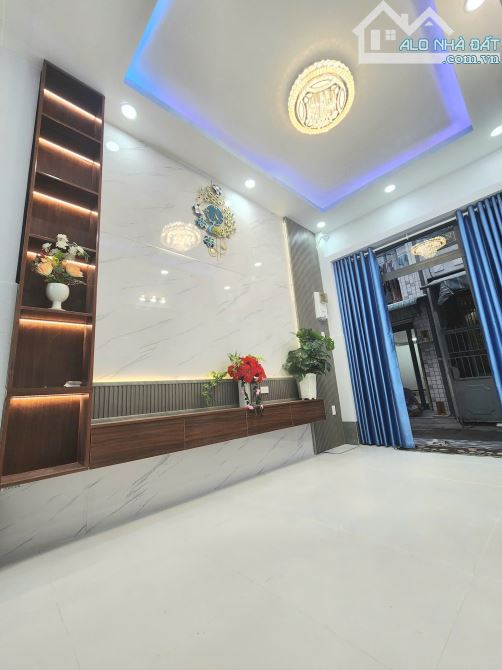 🌹NHÀ 5 TẦNG TÙNG THIỆN VƯƠNG PHƯỜNG 13 QUẬN 8, KẾ BÊN CẦU CHÀ VÀ, CẦU NHỊ THIÊN ĐƯỜNG, CH - 2