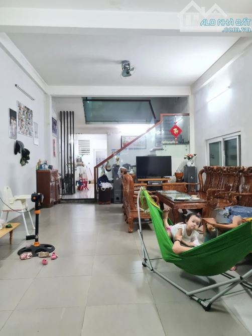 🏡 NHÀ 3 TẦNG 133M² – NGANG 6M, NỞ HẬU – KHU DÂN TRÍ CAO, GẦN BIỂN & CẦU RỒNG - 2