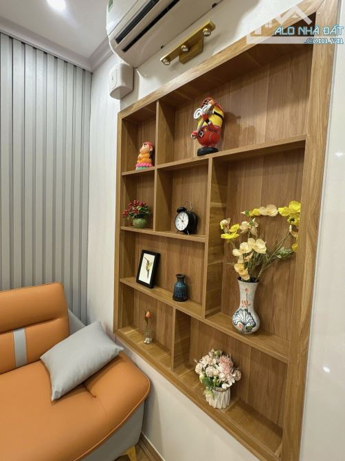 Bán tập thể Thái Thịnh, Đống Đa, 60m, tầng 3, nhà đẹp ở luôn. - 2