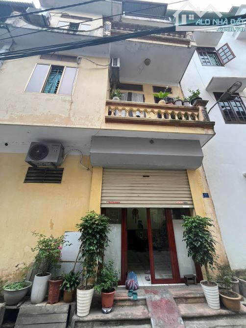 Bán gấp nhà Phạm Sư Mệnh-TP Hải Dương 35mx4 tầng 4 phòng ô tránh, sổ nở hậu 3.2 tỷ. - 2