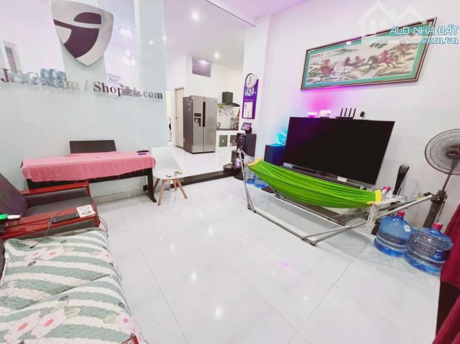 🏡 Bán nhà Cách Mạng Tháng Tám 100m² 2 tầng – 14 tỷ – Smart Home - 2
