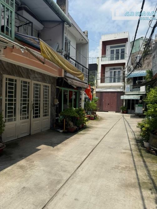 BÁN NHÀ ĐẸP 2TẦNG ĐƯỜNG SỐ 11 _ BÌNH TÂN 32M2 2PN 2WC GIÁ CHỈ 3,83 TỎI - 2