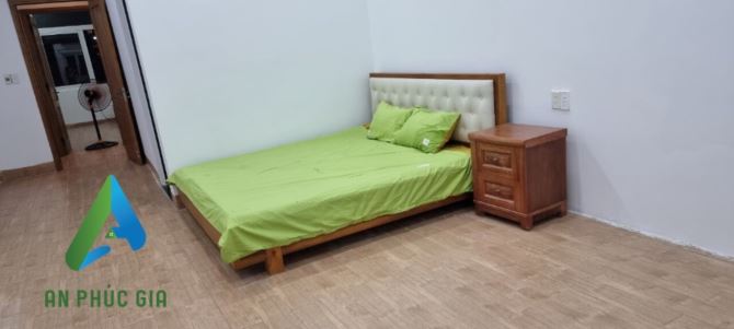 CHO THUÊ NHÀ NGUYÊN CĂN MẶT TIỀN ĐƯỜNG SƠN THUỶ 7 - 200 M² - 7 PN - GIÁ 22 TRIỆU - 2
