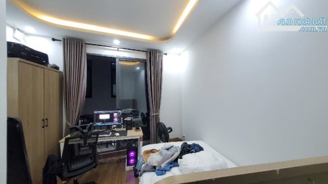 🏡 NHÀ 5 T MỚI HOÀN CÔNG HẺM XE HƠI PHÚ NHUẬN & Q1 – DOANH THU 35TR/TH - 2