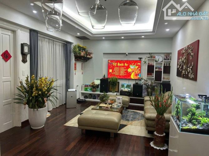 TOÀ HH2 CHUNG CƯ BẮC HÀ-TỐ HỮU_NHÀ ĐẸP Ở NGAY_FULL NỘI THẤT TẦNG ĐẸP_91M2_2 NGỦ -2WC_8,8TỶ - 2