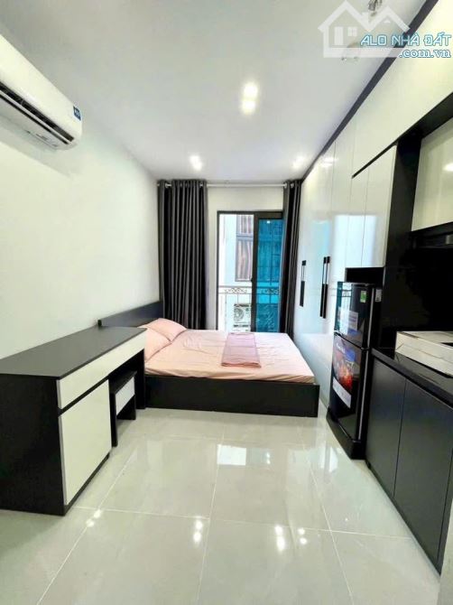 Bán toà CHDV Lạc Long Quân - Tây Hồ. DT 70m2 x 7T, 20.9 phòng. Giá 22 tỷ - 2