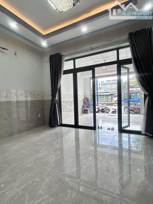MẶT TIỀN ĐẶNG THÚC VỊNH - NGAY GẦN CHỢ THỚI TỨ - 2