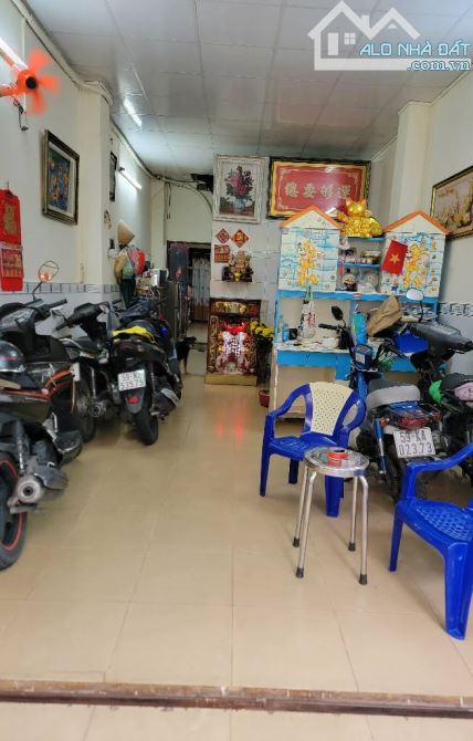 BÁN NHÀ HẺM LẠC LONG QUÂN, QUẬN 11, 68M2 - 2