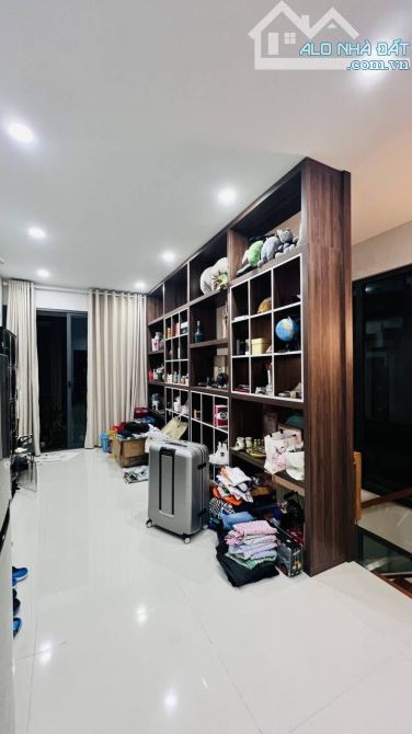 Mặt Tiền Nguyễn Hữu Tiến, Tân Phú - DT 160m2, Ngang 4.5m, 4 Tầng - 2