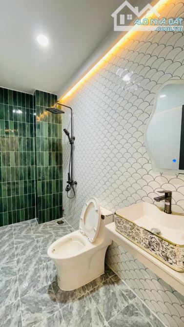 Bán nhanh nhà 65m² Trần Thanh Mại - P. Tân Tạo _ Q. Bình Tân giá 5 tỷ 980tr, SHR. - 30