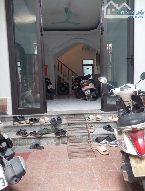 Bán nhà Láng Hạ, Gần Láng, Đống Đa, Thông Yên Lãng, Thái Thịnh, Thái Hà. 75m2. 14,2 Tỷ. - 3