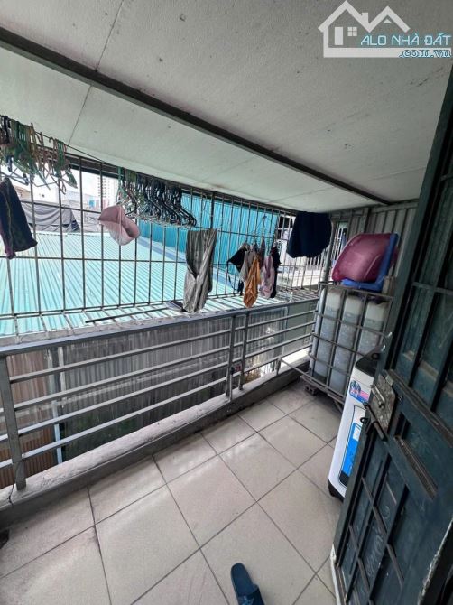 Bán nhà phố Vũ Hữu, 3 tầng, 30m ra phố, ba gác đỗ cửa giá 1.48tỷá - 3