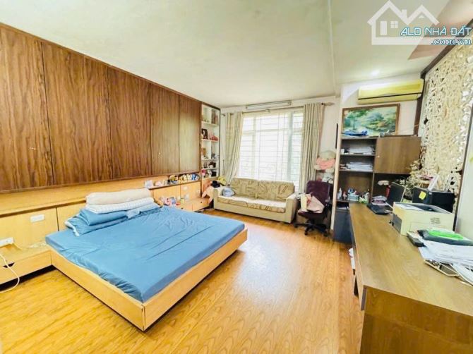 HIẾM - NHÀ MẶT PHỐ LINH LANG 84M2 - MẶT TIỀN RỘNG 7M - KHU NGOẠI GIAO KINH DOANH ĐỈNH - 3