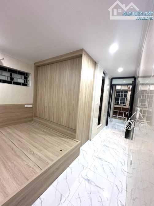 HIẾM! TẬP THỂ TẦNG 1 PHỐ VIP NHÂN HÒA-65M-2PN-2WC-TT THANH XUÂN-LÔ GÓC-Ở NGAY-KD-5TỶ - 3