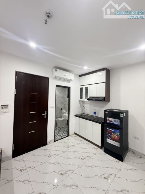 CHDV Liên Mạc 42m² 5 tầng 7PKK Góc-thang máy-ô tô đỗ cửa chỉ 6,x tỷ rẻ giật mình - 3