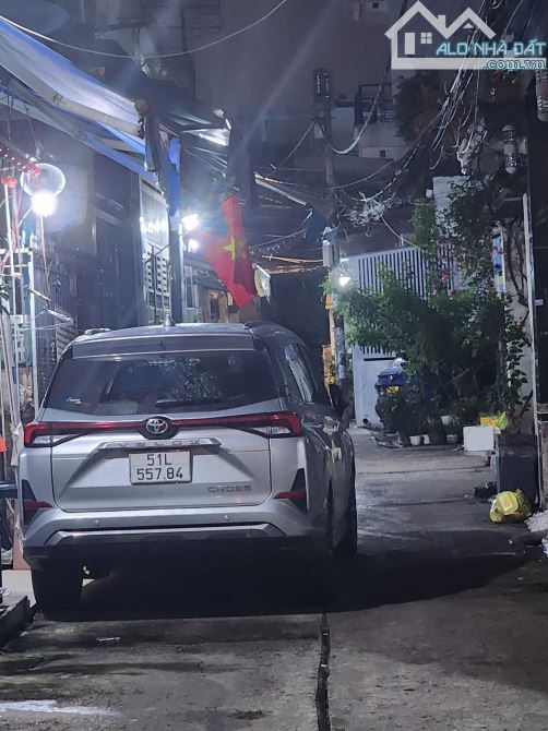 ĐƯỜNG NHỰA 6M - MẶT TIỀN KINH DOANH ĐA NGHÀNH NGHỀ  - XE HƠI NGỦ TRONG NHÀ PHẠM VĂN CHIÊU - 3