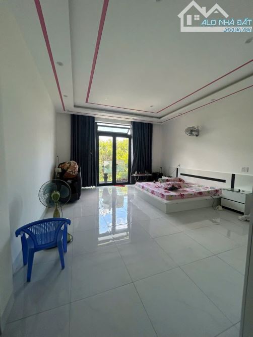 Bán nhà 3 tầng MT Hoà Phú 8 Liên Chiểu Khu E Kim Long - 3
