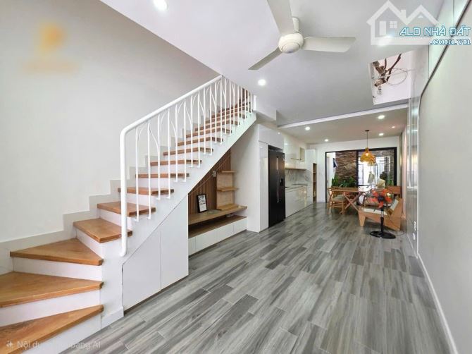 Siêu phẩm 3 tầng kiệt oto tránh Nguyễn Công Trứ . DT:62m , nhà full nội thất - 3
