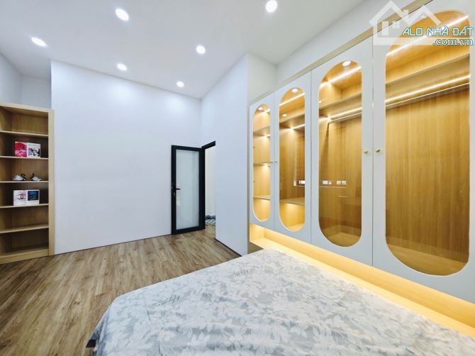 BÁN NHÀ 2 TẦNG 42M2 - FULL NỘI THẤT XỊN - PHẠM VĂN CHIÊU GÒ - NHỈNH 4 TỶ - 3