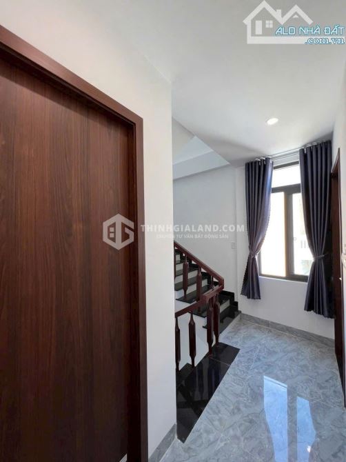 CHÍNH CHỦ BÁN NHÀ 1 TRỆT 3 LẦU CÓ GARAGE Ô TÔ – NGUYỄN TRƯỜNG TỘ. GẦN BÃI TRƯỚC - 3