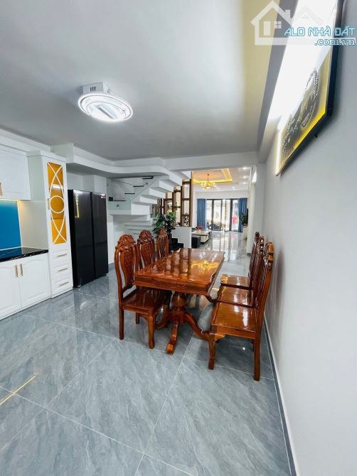 🏠 CẦN BÁN NHÀ CHÍNH CHỦ - SỔ HỒNG RIÊNG 📍 Diện tích: 4x16m - 3