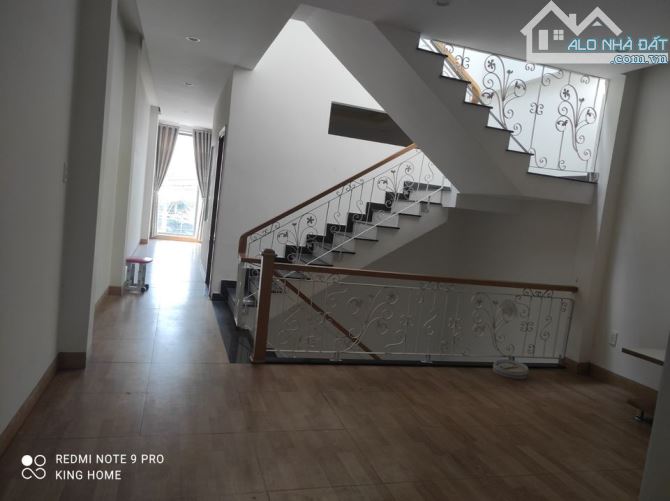 🇻🇳NHÀ 3 TẦNG ĐƯỜNG THÂN CÔNG TÀI GẦN BẾN XE - 3