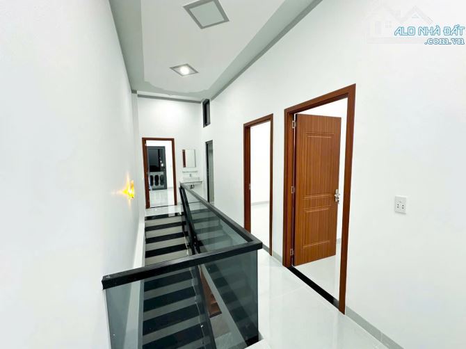 📣📣 Bán Nhà 1 trệt 1 lầu 67m2 Sổ riêng thổ cư đường ô tô (P. Hoá An) - 3