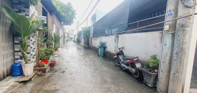 BÁN NHÀ SÂN 4 XE HƠI ĐẬU VÔ TƯ GIÁ CHỈ 5,2 TỶ TẠI THẠNH XUÂN QUẬN 12 - 3