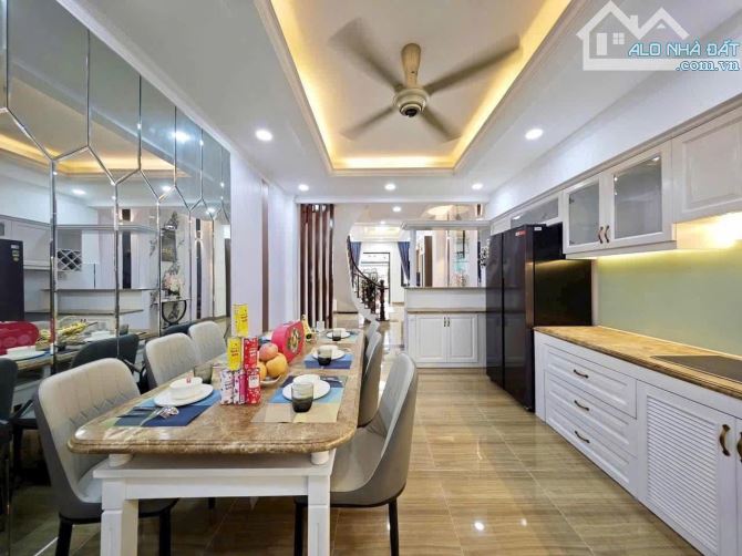 Gấp! Chốt ngay căn nhà full nội thất 54.4m2 ngay Vạn Kiếp, Bình Thạnh. Giá: 3 Tỷ 220, SHR - 3