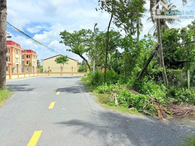 Bán 1243m2 đất mặt tiền đường nhựa gần chợ giữa - 3