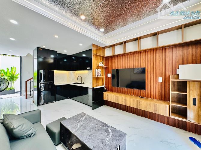 Căn Nhà Siêu Vip Đường An Nhơn, Gò Vấp/ DT 56,8m2/ Giá 4 Tỷ 680Tr/ SHR Chính Chủ/ Hẻm Ô Tô - 3