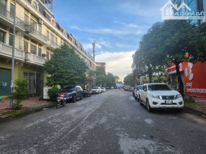 CHỦ CẦN NGỘP BANK BÁN GẤP - LIỀN KỀ KHU ĐÔ THỊ VĂN PHÚ - 76m2 - HOÀN THIỆN Ở NGAY - 3