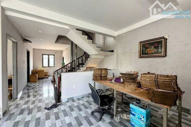 Bán nhà hẻm xe hơi, Quốc Lộ 1A, Quận 12, 173 m² (9m x 18m), 6 phòng - Giá 9.2 tỷ TL - 3