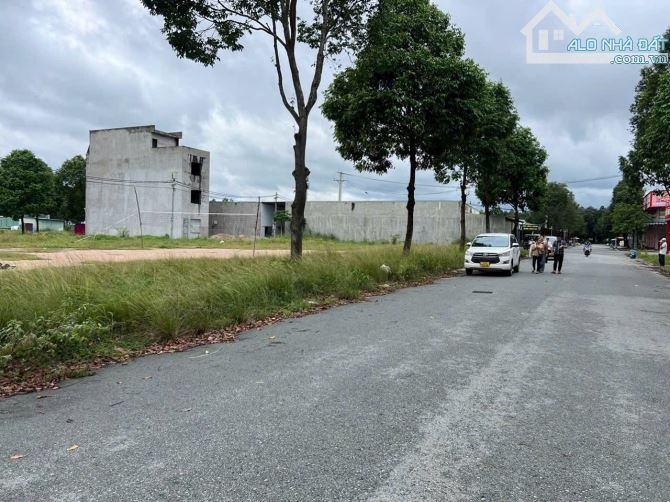 BÁN ĐẤT CHỢ ĐÊM KCN BÀU BÀNG 150M2 SỞ HỮU NGAY 925TRIỆU - 3