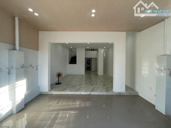-Bán nhà 3 tầng Mt Hoà An 26,Tp Đà Nẵng Vị trí kinh doanh - 3