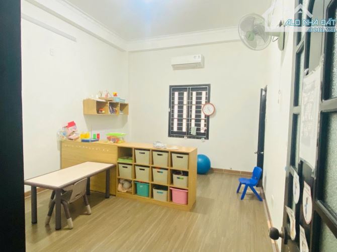 Bán nhà MT chính hữu . KC :3 tầng.75m2Ngang 5m. Giá:16 tỷ. - 3
