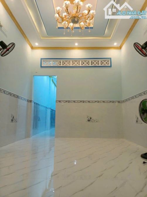 CẦN BÁN GẤP CĂN NHÀ CẤP 4 DT 4X31 GIÁ 2TY350 SHR SANG TÊN CHÍNH CHỦ - 3