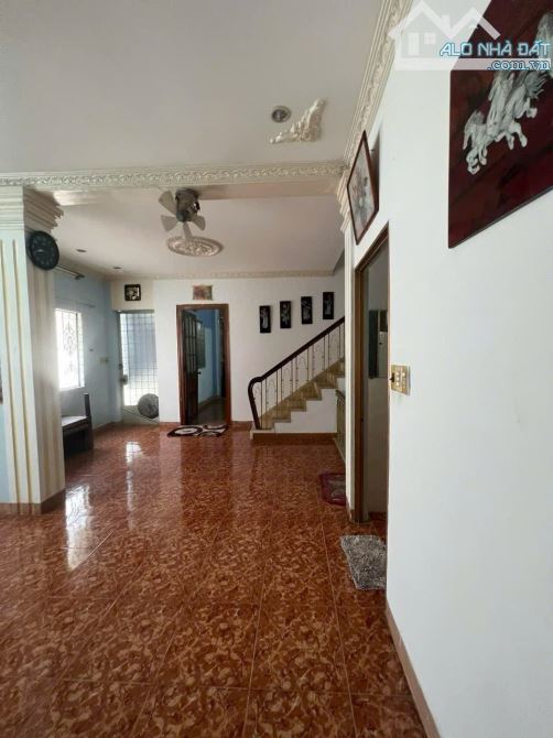 HẺM XE TẢI 10M – NGUYỄN VĂN THƯƠNG, D1, P.25, BÌNH THẠNH  • Dt: 5,8m x 20m .Gần ĐH HUTECH - 3