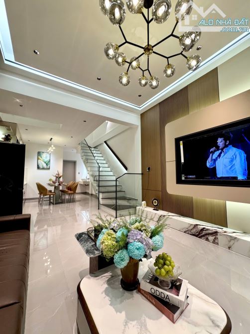 BÁN NHÀ 3 TẦNG FULL NỘI THẤT HIỆN ĐẠI, KIỆT ÔTÔ 85 AN DƯƠNG VƯƠNG, TP HUẾ, CHỈ 4,15 TỶ - 3