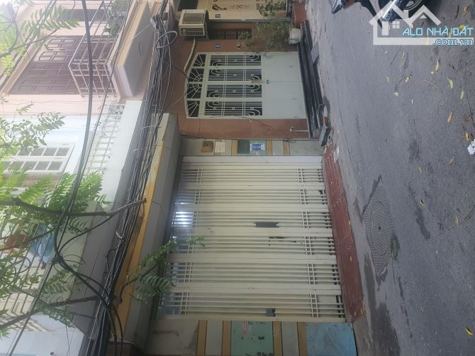 Bán nhà phố Phương Mai, ngõ ô tô tránh, kinh doanh, ngõ thông, 60m2, 5 tầng, MT 4,5m, 18 - 3