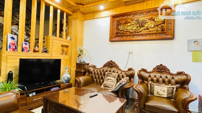 Tổ Ấm Lý Tưởng Giữa Lòng Đà Lạt – Nhà 3 Tầng, 6PN – Hẻm Ô Tô – Gần Trung Tâm - 3