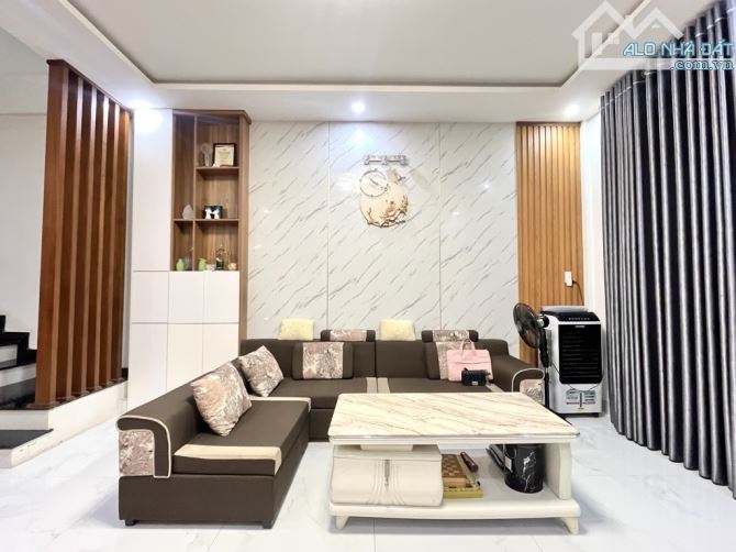 Bán nhà Tôn thất bật An Tây,tp huế,hàng hiếm,giá tốt,sách va li vào ở ngay. - 3