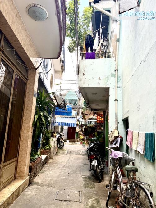 Bán nhà đẹp hẻm Quang Trung - Giá chỉ 3.25 tỷ. - 3