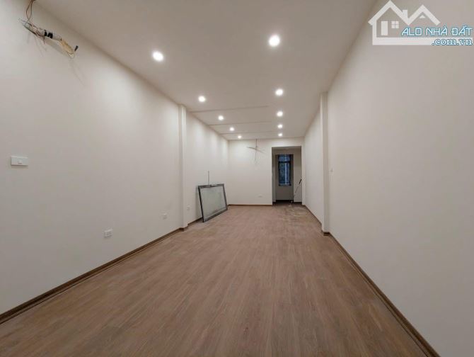 BÁN TOÀ VĂN PHÒNG LÔ GÓC VIP NHẤT MẶT PHỐ YÊN LÃNG QUẬN ĐỐNG ĐA-DT 88M2 5T MT6.8M-40.8TỶ - 3